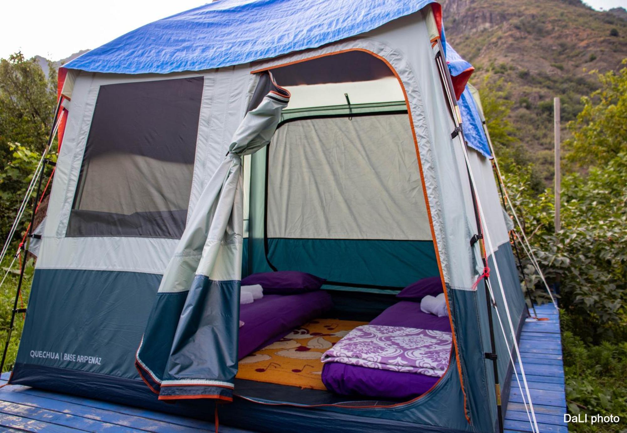 Tereza Glamping Hotel Sanain ภายนอก รูปภาพ